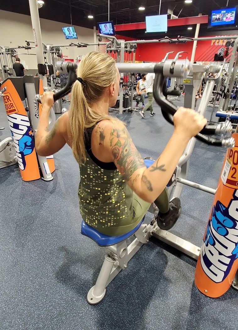 Crunch Fitness - Taylor 3
